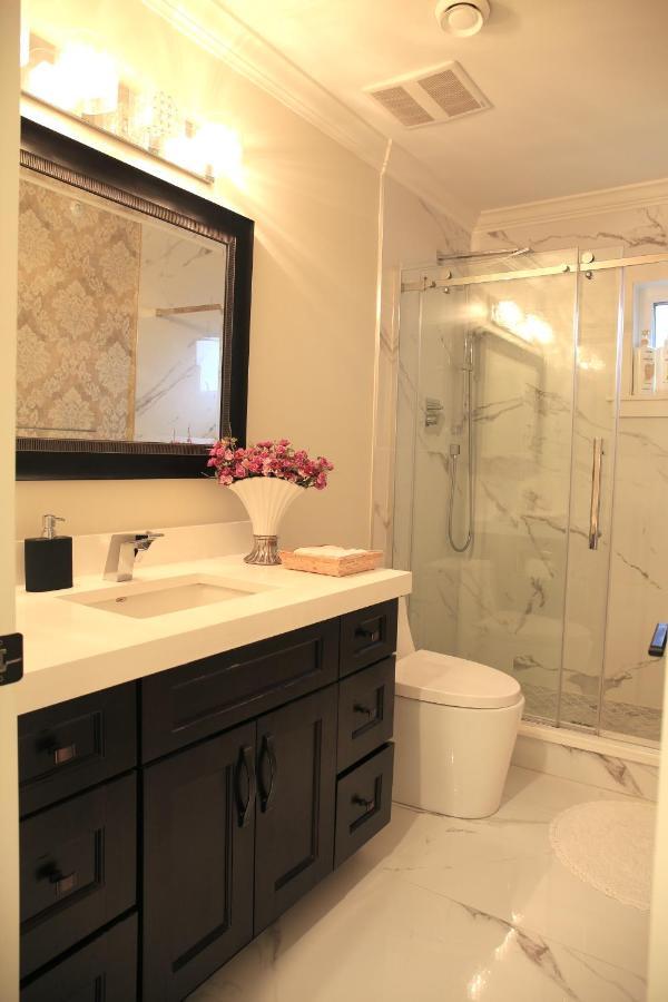 Nice Home Away At Vancouver Near Yvr Extérieur photo